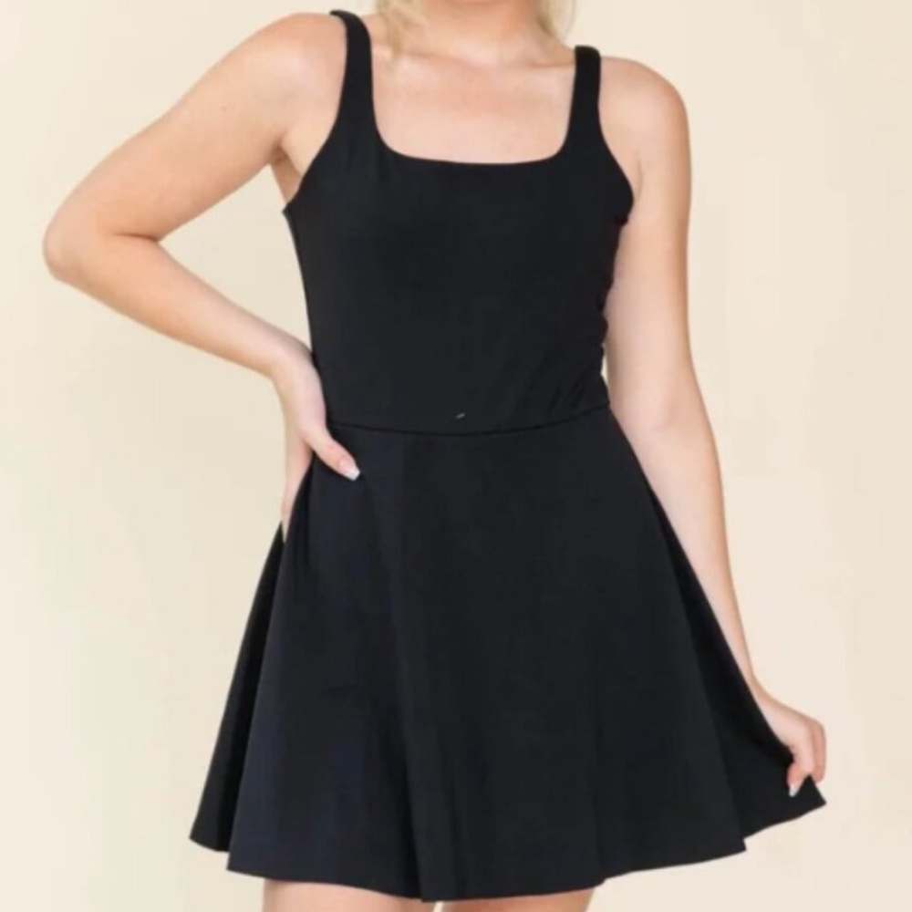 SPANX The Get Moving Square Neck Dress
